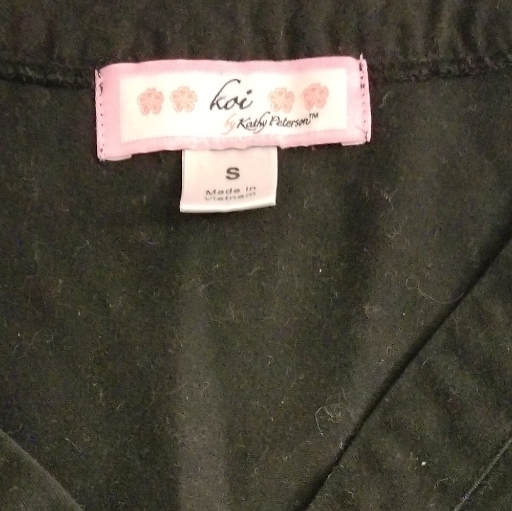Scrub top - Picture 2 of 2